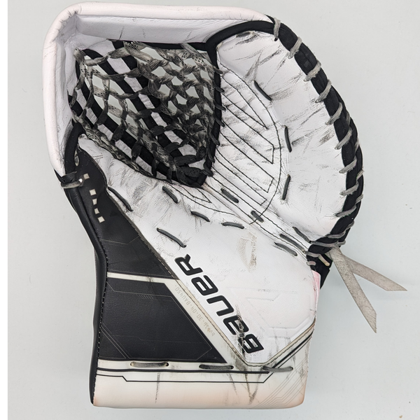 Bauer Supreme Mach - Used Pro Stock Senior Goalie Pad Set (Black/White)