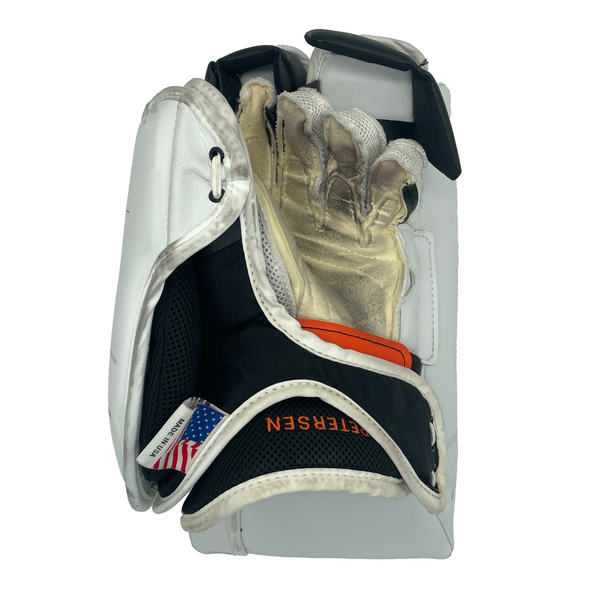 Vaughn V5 7990 - Pro Stock Goalie Blocker - Full Right - (White/Black/Orange)