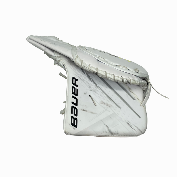 Bauer Vapor Hyperlite - Used Pro Stock Goalie Glove (White/Silver)