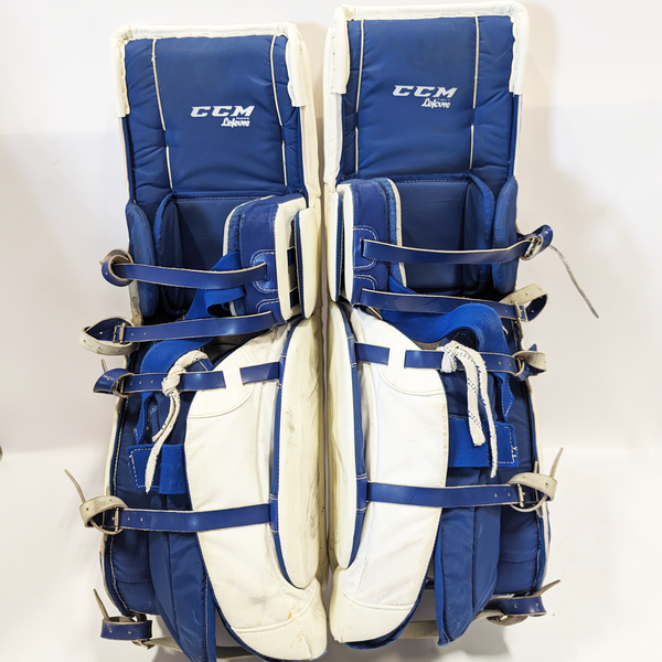 CCM Extreme Flex III - Used Pro Stock Goalie Pads White/Blue/Red)