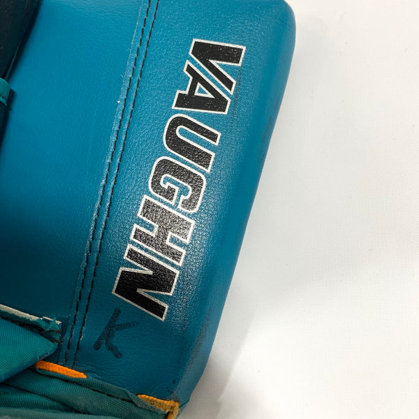 Vaughn Ventus SLR2 Pro Carbon - Used Pro Stock Goalie Blocker (Teal/White/Black)