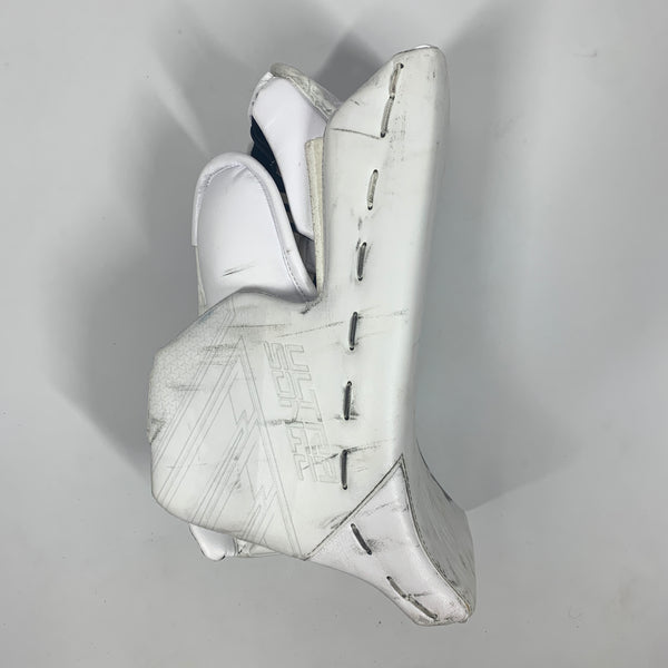 Used Bauer Supreme Ultrasonic - Pro Stock Goalie Blocker (White/Black)