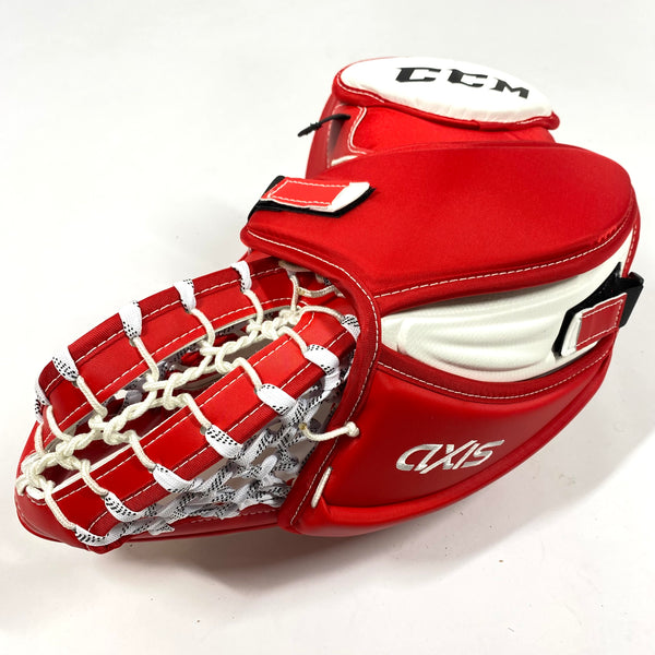 CCM AXIS - New Pro Stock Goalie Glove (White/Red)