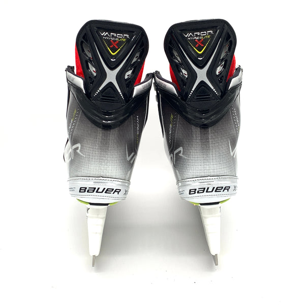 Bauer Vapor Hyperlite - Pro Stock Hockey Skates - Size 9 Fit 1