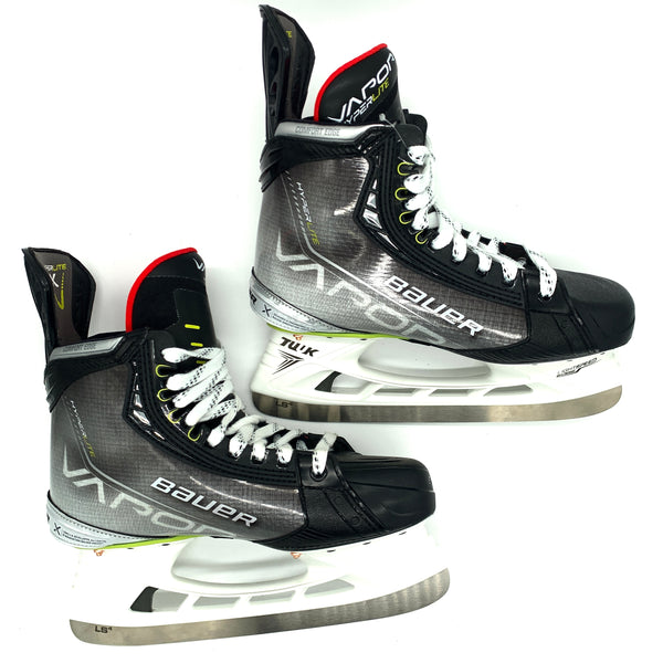 Bauer Vapor Hyperlite - Pro Stock Hockey Skates - Size 9 Fit 1