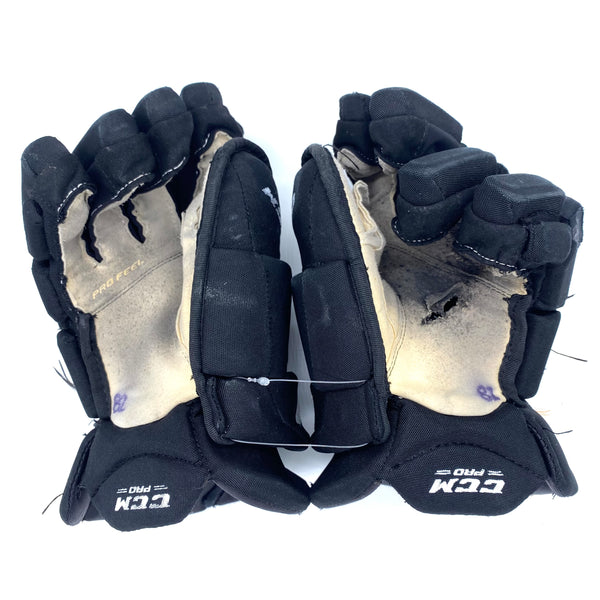 CCM HGJS - Used Pro Stock Glove (Black)