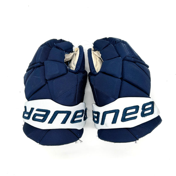 Bauer Vapor Hyperlite - Used Pro Stock Glove (Navy)