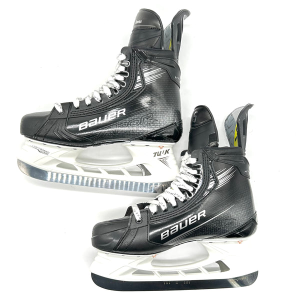 Bauer Vapor Hyperlite 2 - Pro Stock Hockey Skates - Size 7D