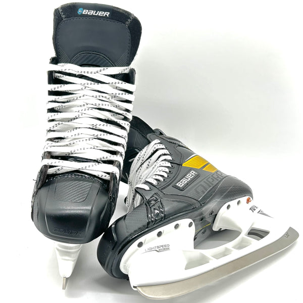 Bauer Supreme Ultrasonic - New Pro Stock Hockey Skates - Nino Niederreiter - Size 9.5D