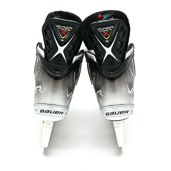 Bauer Vapor Hyperlite - Pro Stock Hockey Skates - Size 7.25/7.625EE