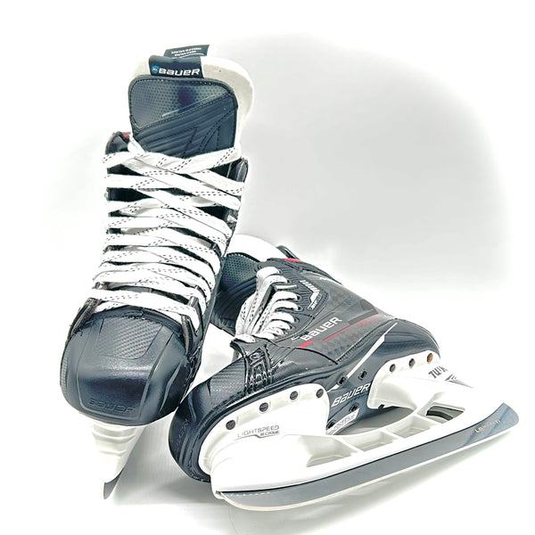 Bauer Supreme Mach - Pro Stock Hockey Skates - Size 9 Fit 1