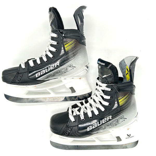 Bauer Vapor Hyperlite 2 - Pro Stock Hockey Skates - Size 5D