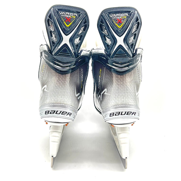 Bauer Vapor Hyperlite - Pro Stock Hockey Skates - Size 8.25D/8.5D