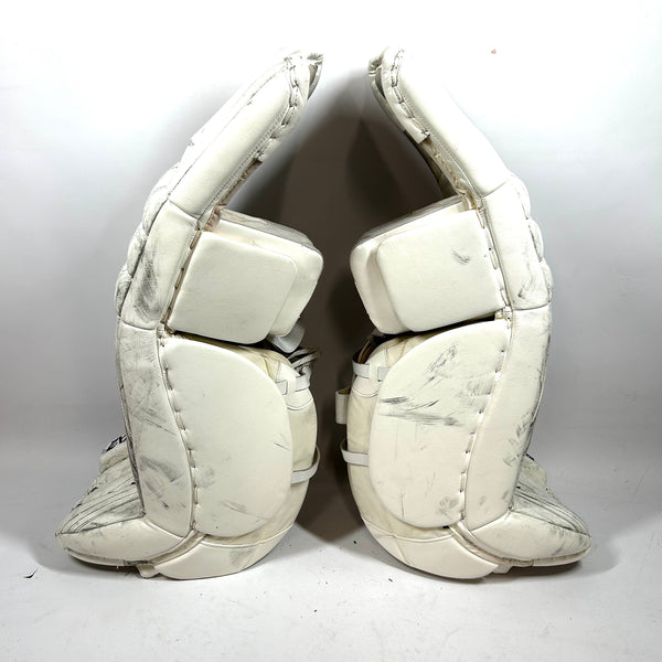 CCM Extreme Flex III - Pro Stock Senior Goalie Pads (White)