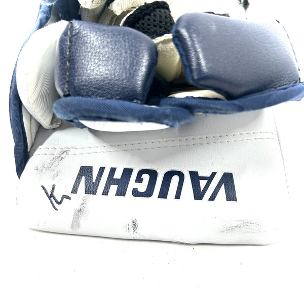 Vaughn Velocity V9 - Used Goalie Blocker (White/Navy/Red)