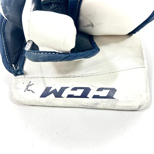 CCM Extreme Flex 4  - Used Goalie Blocker (White/Navy/Red)