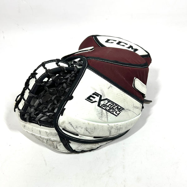 CCM Extreme Flex 4 - Used Pro Stock Goalie Glove (Maroon)