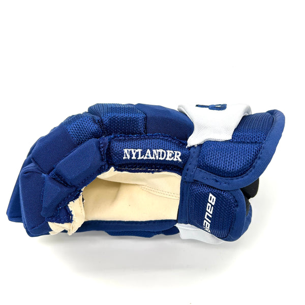 William Nylander NHL Pro Stock Glove - Bauer Supreme 2S Pro (Blue/White)