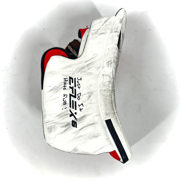 CCM Extreme Flex 6 - Used Regular Goalie Blocker (White/Red/Black)