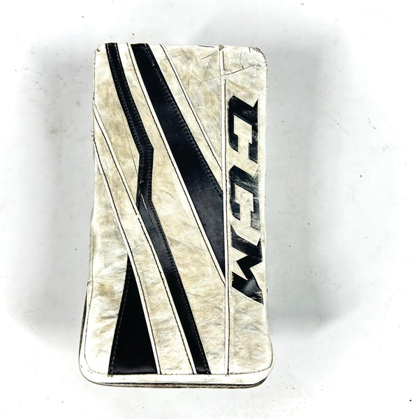 CCM Extreme Flex III - Used Pro Stock Goalie Blocker (White)