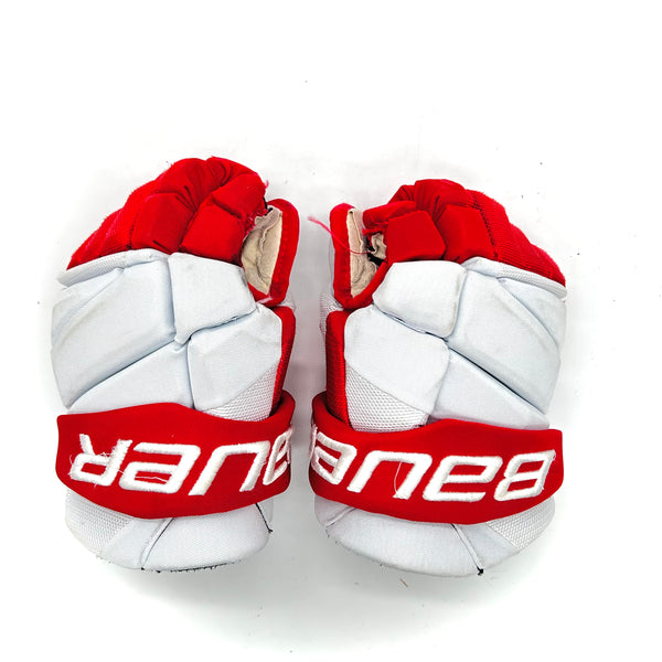 Bauer Vapor Hyperlite - Used Pro Stock Glove (White/Red)