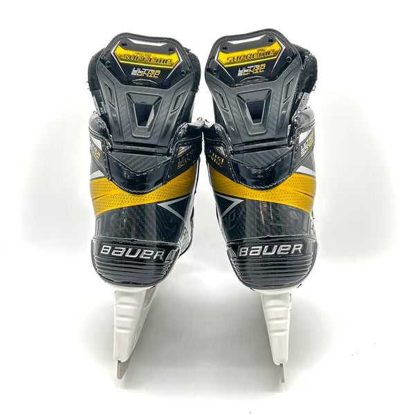 Bauer Supreme Ultrasonic - Pro Stock Hockey Skates - Size 9 Fit 1