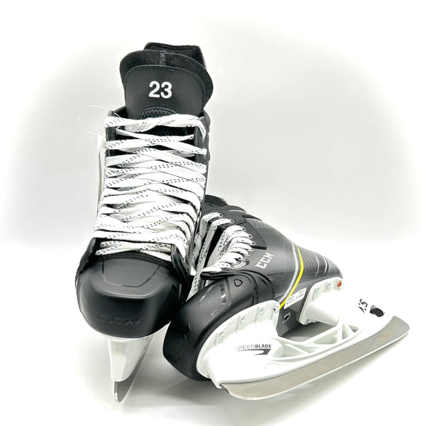 CCM SuperTacks AS1 - Pro Stock Hockey Skate - Size 10.5E