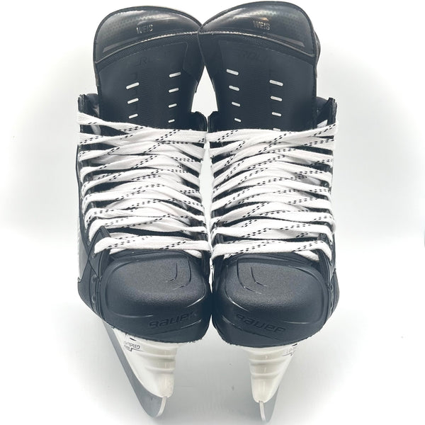 Bauer Vapor Hyperlite - Pro Stock Hockey Skates - Size 7D (Weis)