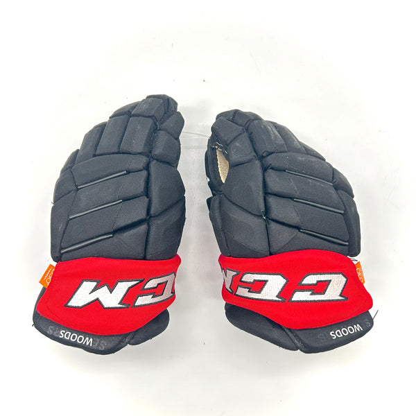 CCM HGJS - Used Pro Stock Glove (Black/Red)