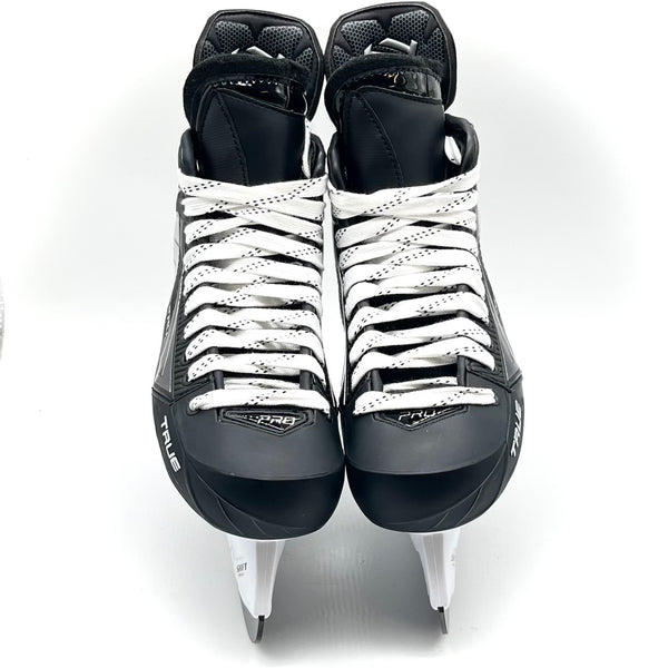 True Catalyst Pro Hockey Skates - Poe Pavelski (NHL)