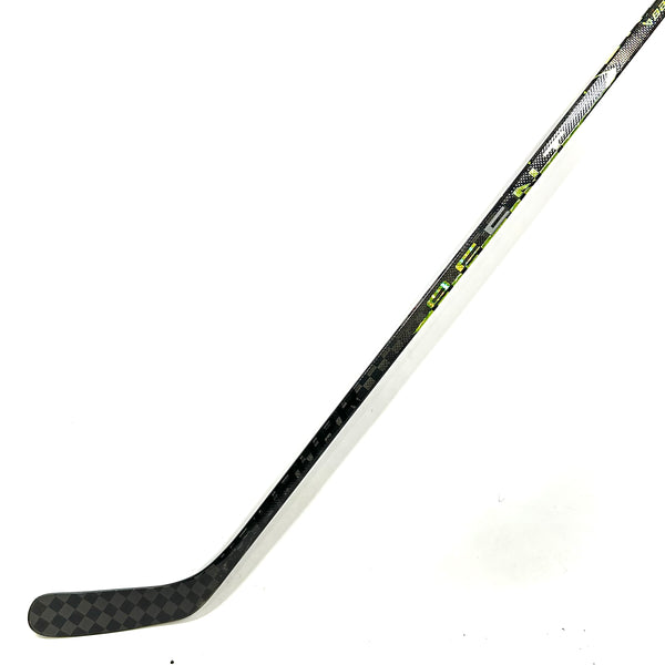 Alex Pietrangelo Pro Stock - Bauer AG5NT (NHL)