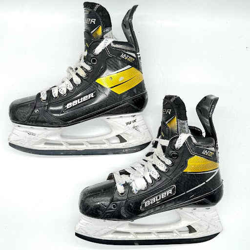 Used - Bauer Supreme Ultrasonic Pro Stock Skate - Size 5.5 Fit 3