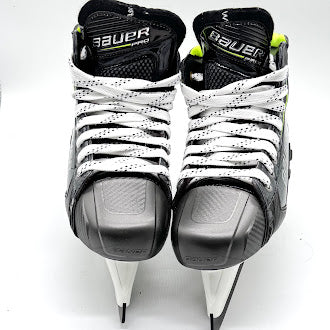 Bauer Pro - Pro Stock Goalie Skates - Size 7.5 Fit 2