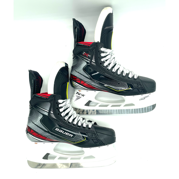 Bauer Vapor 2X Pro - Pro Stock Hockey Skates - Size 7